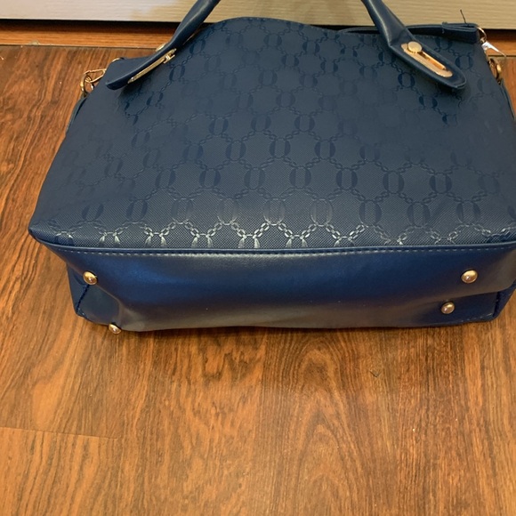 Unbranded tote bag.. Colour french blue. Measurements 36 cm wide x 23 cm long . - Picture 2 of 7